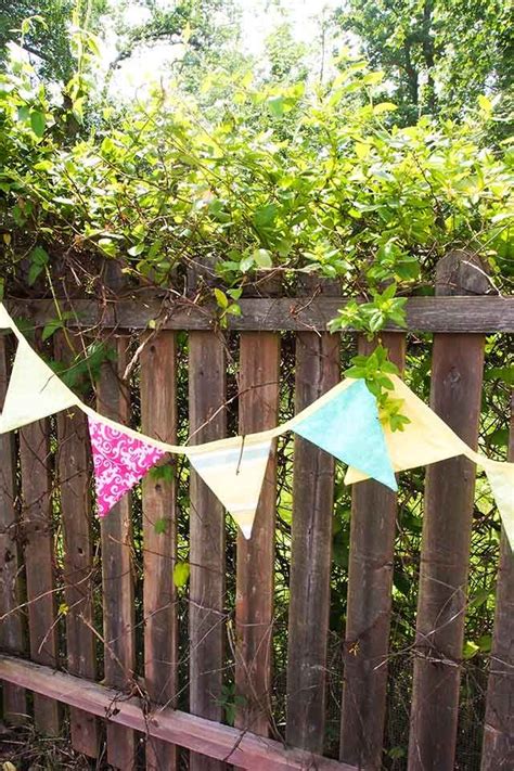 Fabric Bunting Sewing Tutorial - Artful Days | Fabric bunting, Diy pennant banner, Diy banner