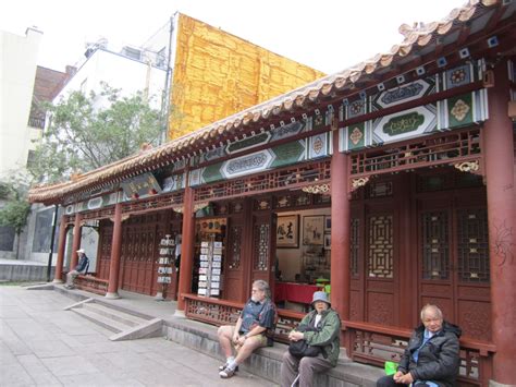 Old Montreal Via Chinatown - Outside Our Bubble