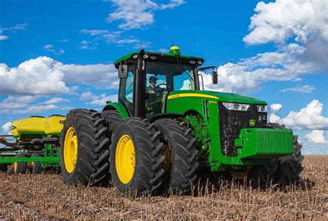 John Deere Autonomous Tractor Featured at CES – Pledge Times