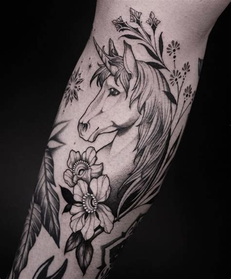 Top 78+ traditional unicorn tattoo latest - in.eteachers