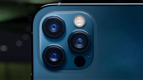 iPhone 12 Pro's cameras got some new tricks that serious photographers will love - CNET