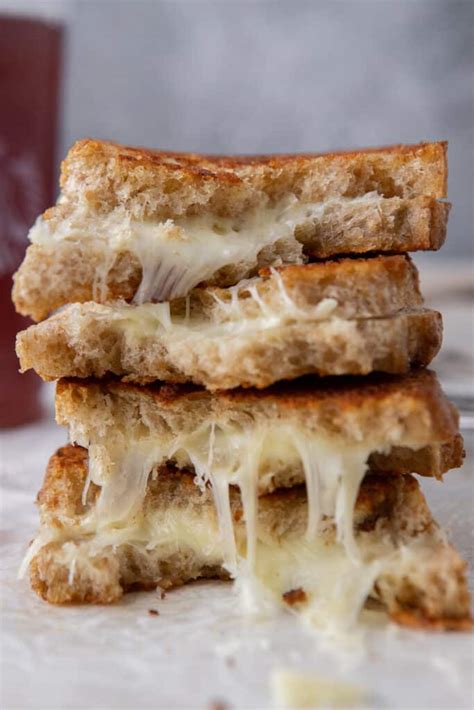 Easy Starbucks Grilled Cheese Recipe 2023 - AtOnce