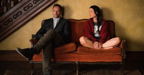 Elementary: Season Six? EP Says CBS Series Could End with a Cliffhanger ...