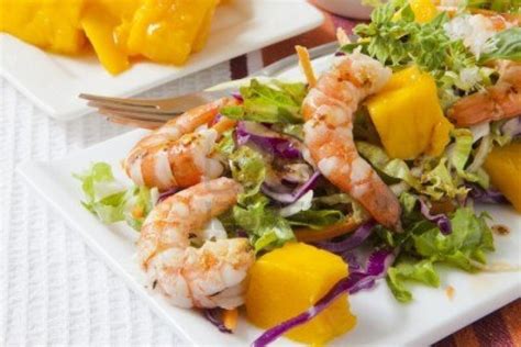 Best Ever Prawn Salad Recipes – The Food Explorer