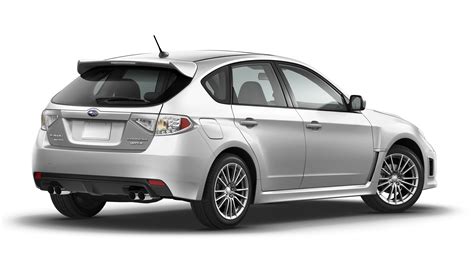 Subaru Impreza Hatchback 2015 - Look at the car