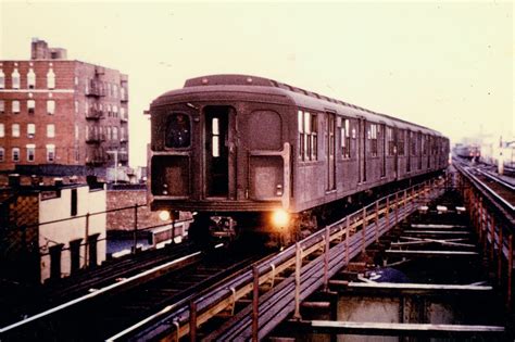 History of NYC subway cars, from steam engines to open-gangway design - Curbed NY