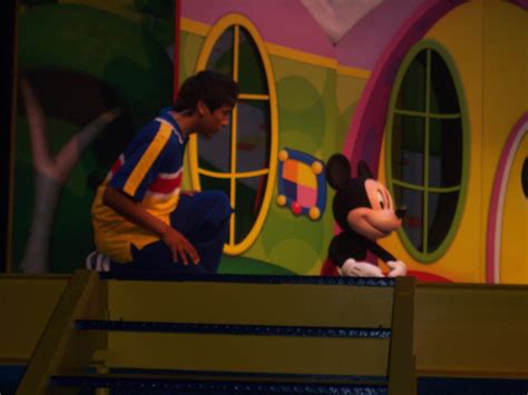 Mickey in Mickey Mouse Clubhouse at Playhouse Disney: Live… | Flickr