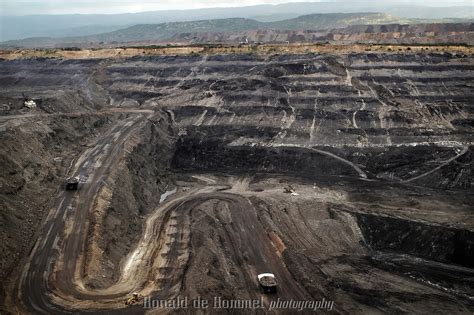 Cerrejon Coal mine | Ronald de Hommel Archive