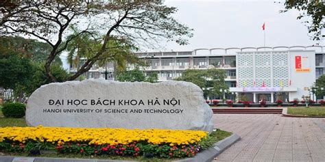 Four VN universities get accreditation from France