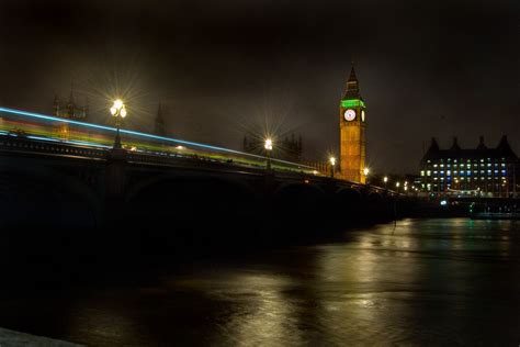 Westminster Bridge & Palace - at night | London buildings, Pictures of england, Westminster