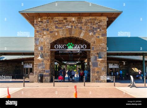 People flock to the entrance of the Oklahoma City Zoo on a beautiful ...