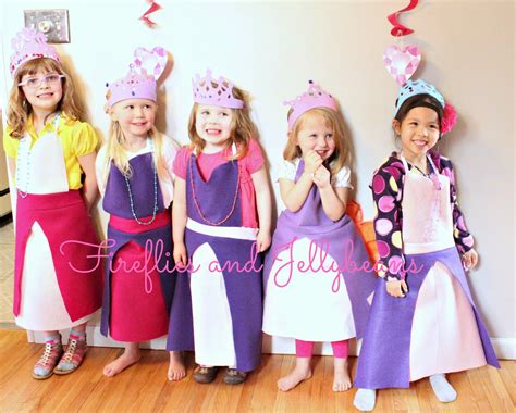 Fireflies and Jellybeans: Easy DIY Princess Dress-up Aprons Tutorial ...
