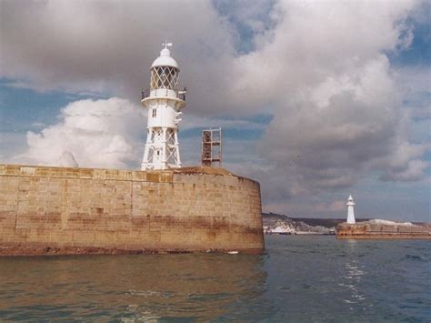 Dover Harbour Lighthouses, Kent - Lighthouse Accommodation