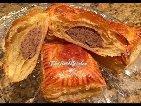 Bánh Pateso - Pâté Chaud | Bánh ngọt, Chuối