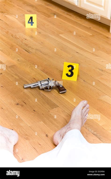 Crime scene evidence markers hi-res stock photography and images - Alamy