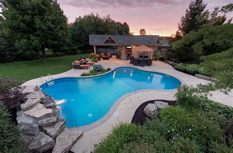 Outdoor Design Trend: 23 Fabulous Concrete Pool Deck Ideas