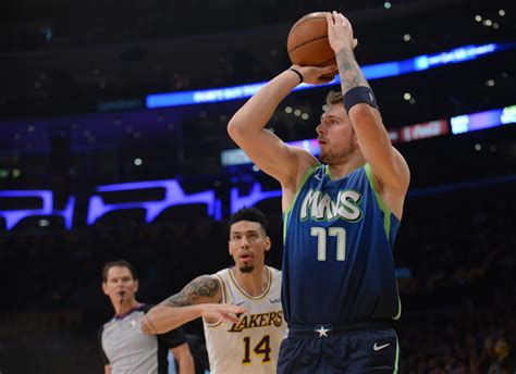 Luka Doncic Dazzles and 12 Other Observations From Mavericks-Lakers ...