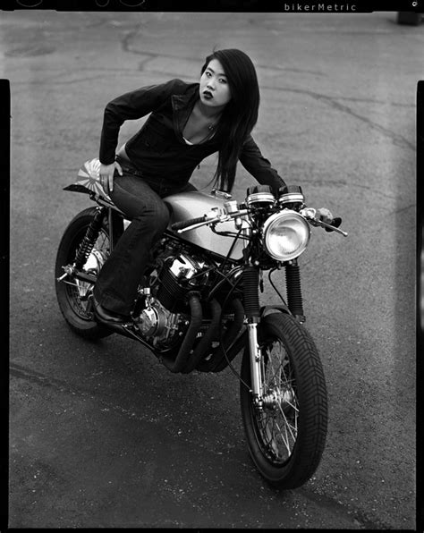 motorcycle photography - bikerMetric