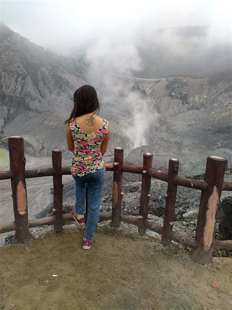 Tangkuban Perahu - Tips, Location, Tours and Information