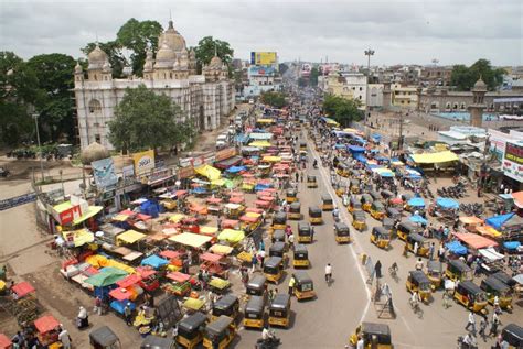 Hyderabad, India - Crowded Streets Editorial Stock Photo - Image of asia, means: 32859478