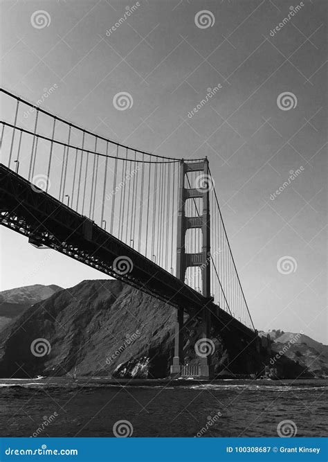 Golden Gate Bridge in Black and White Stock Image - Image of beautiful ...