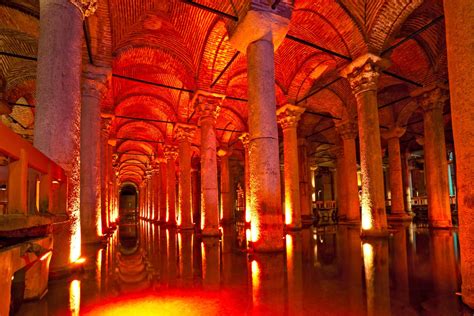 Basilica Cistern : What to Know Before Visiting | Legends, Tips