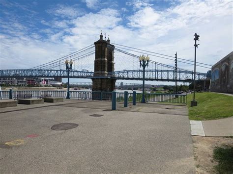 Destination of the Week: Cincinnati, OH-Covington, KY-Covington Riverwalk | Riverside drive ...