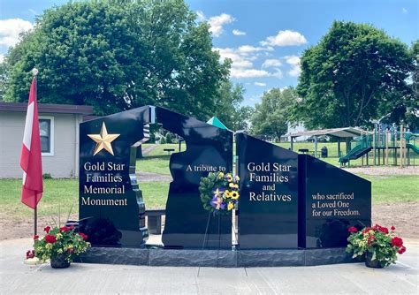 Gold Star Families Memorial Monument | Picture This On Granite