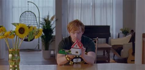 Lirik Lagu Lego House - Ed Sheeran dan Fakta di Baliknya