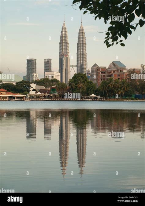 Kuala Lumpur skyline Stock Photo - Alamy