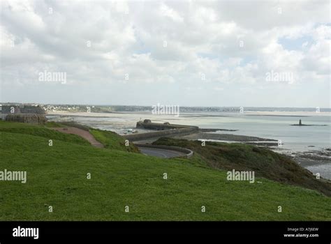 Granville france beach hi-res stock photography and images - Alamy