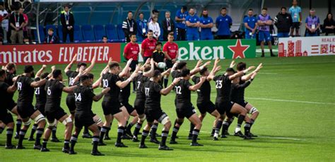 Remember that iconic All Black Drop Goal in the Rugby World Cup 1995 well it was Legend Zinzan ...