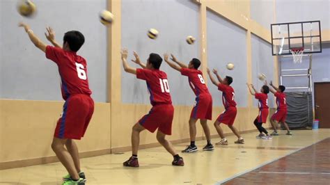 Passing volleyball drill - YouTube