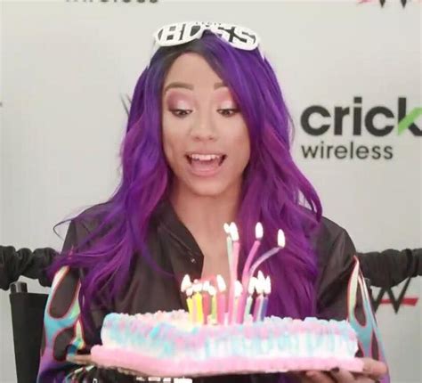 Birthday cake 🤣🥰 #SashaBanks #WWE #LegitBoss #WWERAW 👯 Image Birthday Cake, Mercedes Kaestner ...