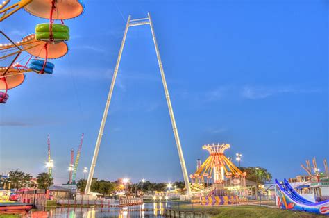 Sky Coaster adds thousands of lights - Orlando Theme Park News