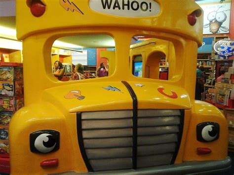 Lego Magic School Bus