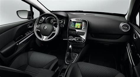 New Pictures of the Renault Clio IV, Including Interior - autoevolution