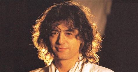 Jimmy Page Biography - Childhood, Life Achievements & Timeline