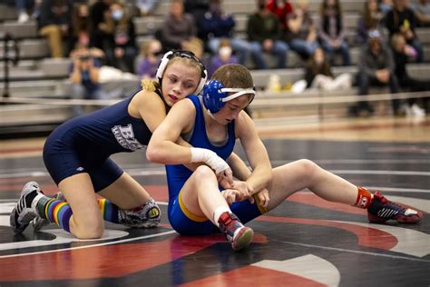 Photos: Girls Wrestling State Tournament Finals