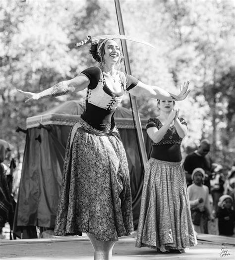 Dancers at Carolina Renaissance Festival 2023 | Voigtlander … | Flickr