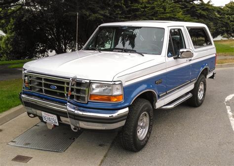 1992 Ford Bronco XLT 5.8L 4x4 for sale on BaT Auctions - sold for $18,000 on September 7, 2018 ...