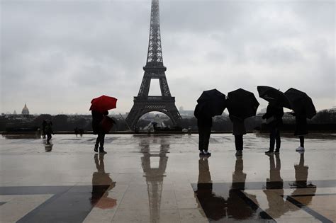 Météo : pourquoi n'y a-t-il plus de neige à Noël