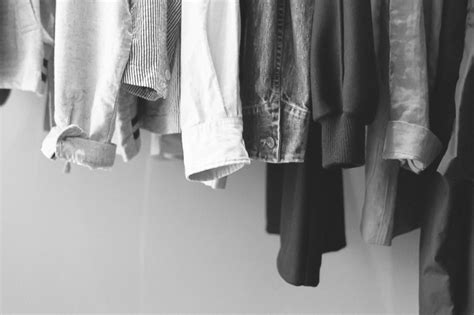 WHY PEOPLE WEAR SECOND-HAND CLOTHES | SURVEY RESULTS – SEWRENDIPITY