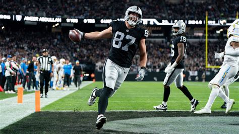 Michael Mayer 11-yard touchdown catch | Raiders 2023 Week 15 Highlights vs. LA Chargers