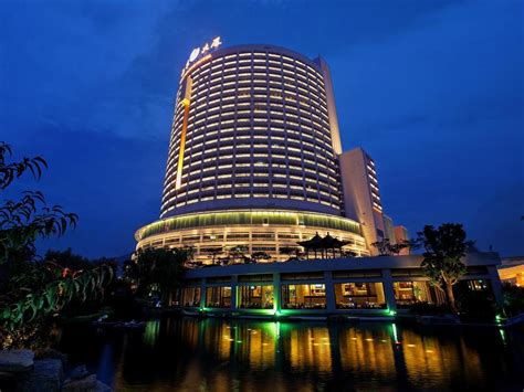 Best Price on Jinan Shandong Hotel in Jinan + Reviews!