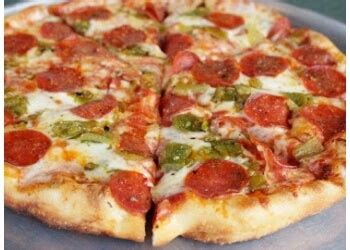 3 Best Pizza Places in Colorado Springs, CO - Expert Recommendations