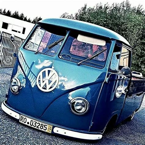 Pin by John Vd Geest on VW Old School | Vintage vw bus, Volkswagen bus, Vw splitscreen