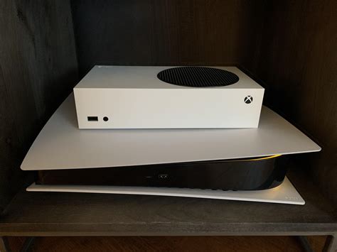 PS5 vs XBox Series S Size Comparison : r/gaming