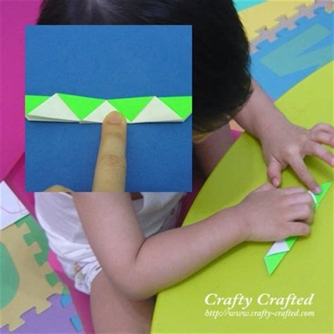 Origami Snake – Crafty-Crafted.com