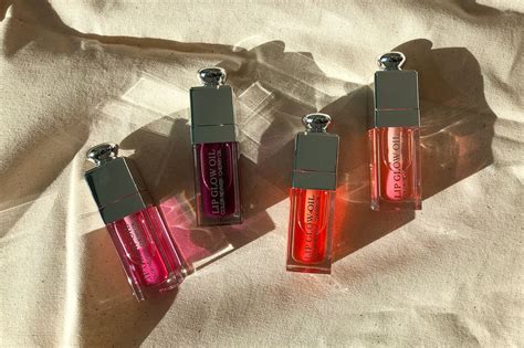 Dior Launches a New Lip Glow Oil – Here's What Our Editors Think of the Product | Lip glow, Dior ...